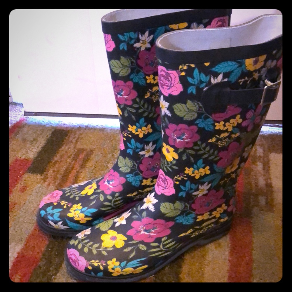 Black floral rain boots
